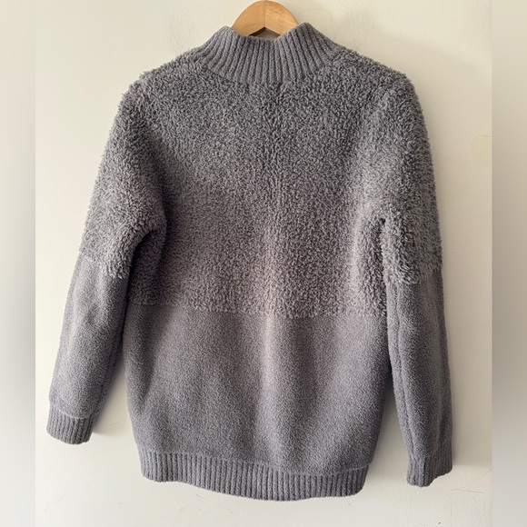 Barefoot Dreams Cozychic Mixed Shearling Pullover Glacier Gray Size Medium - Picture 4 of 7